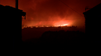 O incendio de Cualedro afecta a dúas vivendas e deixa 550 hectáreas calcinadas