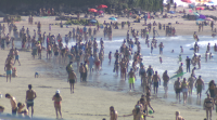 Abarrote nas praias das Rías Baixas na busca de mitigar a calor deste domingo