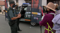 A Garda Civil denuncia un grupo de estafadores que operaban no camiño de Santiago