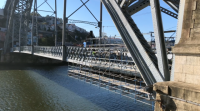 Cortan o tráfico na ponte Luís I do Porto, que vai estar en obras un ano