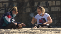 Fumar na praia poderá sancionarse con 750 euros en calquera dos areais vigueses