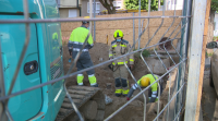 Unha escavadora rebenta unha tubaxe de gas en Santiago