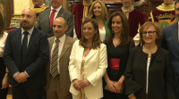 Inés Rey gobernará A Coruña con oito concelleiros