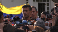 Leopoldo López, multado nunha terraza de Cambados por saltar o peche perimetral