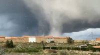 Un tornado causa importantes estragos nunha localidade de Castelló