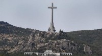 O Constitucional non admite o recurso da familia contra a exhumación de Franco