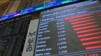 A bolsa española cae un 7,88% ata niveis de 2012