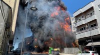 Desaloxadas unhas 30 persoas por un incendio que afectou un edificio en Silleda