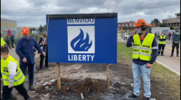 Os traballadores de Alcoa aférranse á posible venda da factoría a Liberty