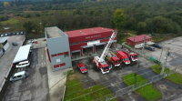 Un incendio obriga a evacuar durante varias horas todo un edificio no Porriño