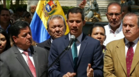 O réxime de Maduro inhabilita a Guaidó por 15 anos