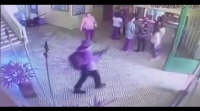 As cámaras de seguridade gravaron os autores do masacre no colexio no Brasil