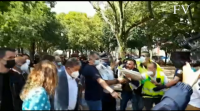 Os traballadores de Ence tratan de rebentar o comezo das festas de Pontevedra