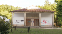 Investigan un acto de vandalismo e profanación contra a capela do campus universitario de Santiago