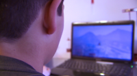 O 75 por cento dos mozos prefiren Internet a saír de marcha