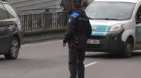 Dáse a fuga nun control e intenta atropelar un axente