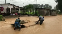 A tormenta Eta deixa once mortes e graves danos en infraestrutura e cultivos en Honduras