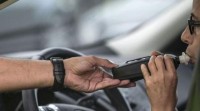 Un condutor de autobús que trasladaba unha orquestra triplica a taxa de alcoholemia permitida