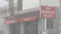 Atracan, pistola en man, un bar da Merca
