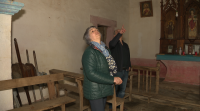 Fregueses de Damil, en Begonte, recadan cartos para restaurar a capela de San Vitorio
