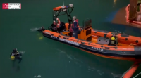 Segue a busca dos dous desaparecidos tras envorcar un mercante no porto de Castelló