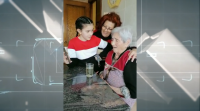 Nace a bisneta no día do aniversario da bisavoa e coñécea por videochamada