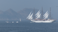 Marcha de Vigo o cruceiro de luxo "Sea Cloud Spirit"
