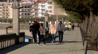 O bo tempo anima o turismo da ponte do Pilar en Sanxenxo