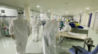 Frean os contaxios en España, pero aumentan as hospitalizacións
