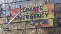Greenpeace toma a fachada do Consello en Bruxelas