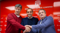 Tino Saqués desmente os rumores de venda do club: "This is Lugo"