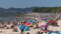 Cheo nas praias de Vigo neste día festivo de San Roque