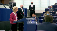 Bruxelas insiste aos gobernos da UE a que rebaixen a factura da luz