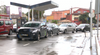 As gasolineiras galegas énchense de condutores lusos
