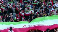 As mulleres iranianas acceden por primeira vez a un estadio de fútbol, aínda que separadas dos homes