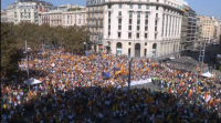 Os constitucionalistas dinlle "basta" ao independentismo en Barcelona