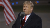 Os candidatos norteamericanos, Trump e Biden, lánzanse á conquista do medio oeste