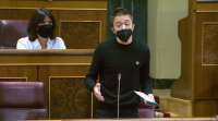 "Vai ao médico", a burla dun deputado do PP a Errejón cando falaba de saúde mental