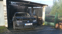 A Garda Civil investiga un intento de roubo tras arder un coche en Irixoa