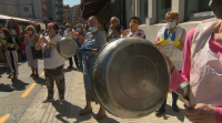 Feirantes e praceiros protestan polo traslado do mercado de Vilagarcía