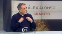 Álex Alonso, autor de 'Granito', premio Torrente Ballester 2020: "O de Nigrán foi un crime que nos conmocionou a todos"