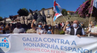 Concentración de Galiza Nova contra a monarquía durante a visita de Filipe VI a Tui