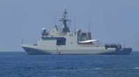 Os 15 migrantes do Open Arms asignados a España xa están no buque da Armada