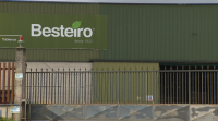 Unha empresa madeireira de Lugo para a produción para cortar un gromo entre o persoal