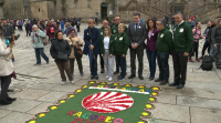 Amosan no Obradoiro a alfombra que promoverá o xacobeo en Bruxelas