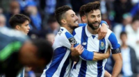 O Porto abre un autocine para ver os partidos de fútbol
