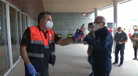 Os voluntarios de Protección Civil axudan tamén nas vacinacións masivas