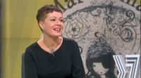 Elvira Ribeiro, autora de 'Mar de mazá': poesía e ilustracións con referencias mariñas para nenos e adultos