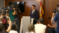 A posición de Valls reforza as presións para que C's se absteña na investidura de Sánchez