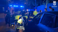 Un home sofre a amputación dunha perna ao ser atropelado por un coche mentres reparaba o seu
